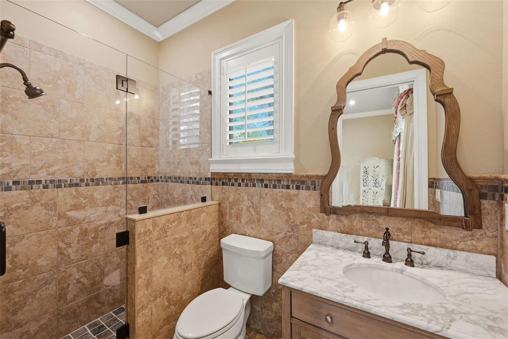 Image 48 of property listing at 9679 WESTOVER ROBERTS RD, Windermere, FL 34786