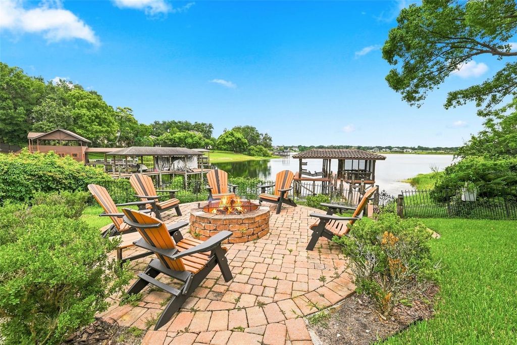 Image 81 of property listing at 9679 WESTOVER ROBERTS RD, Windermere, FL 34786