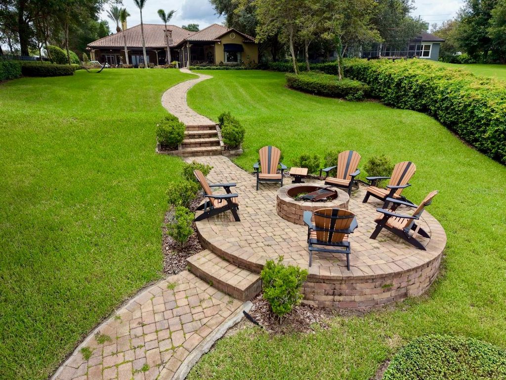 Image 99 of property listing at 9679 WESTOVER ROBERTS RD, Windermere, FL 34786