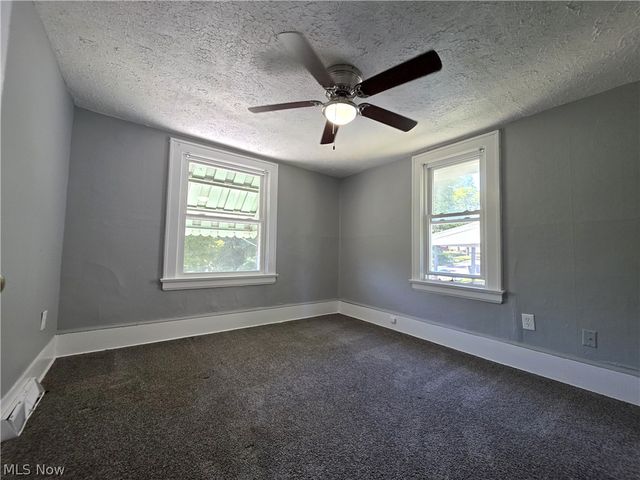 432 Fuller Street, Akron, OH 44306