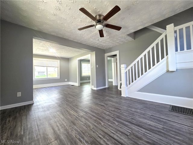 432 Fuller Street, Akron, OH 44306
