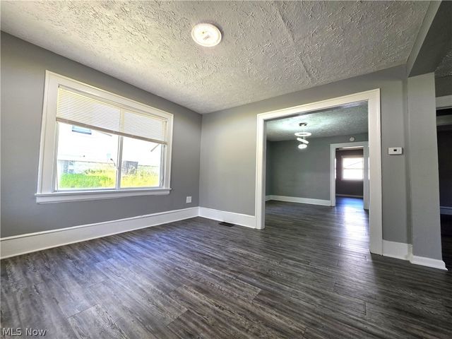 432 Fuller Street, Akron, OH 44306