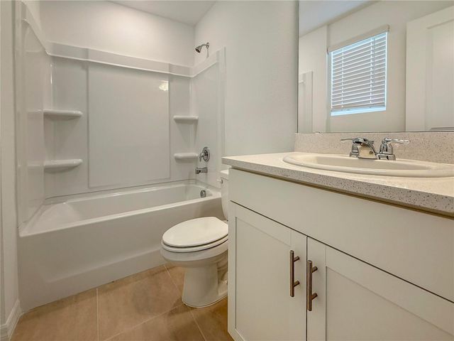 8948 DAYBREAK STREET, Sarasota, FL 34241