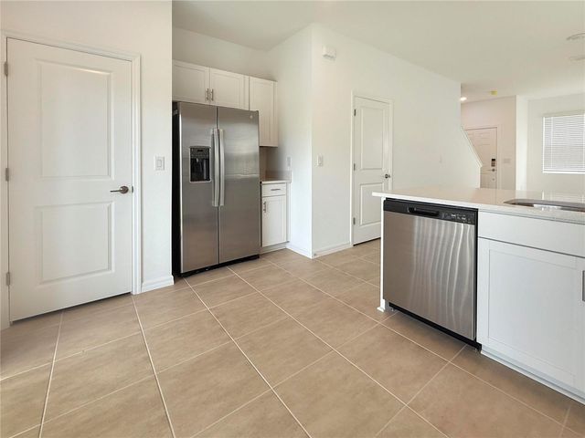 8948 DAYBREAK STREET, Sarasota, FL 34241