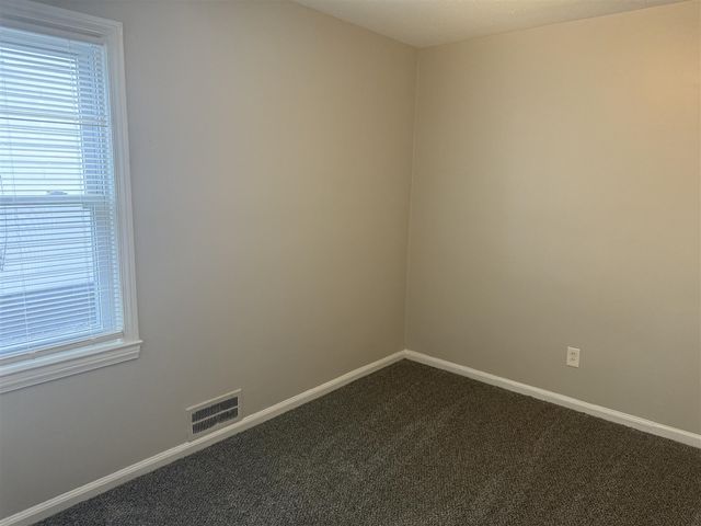 18949 Washtenaw Street, Harper Woods, MI 48225