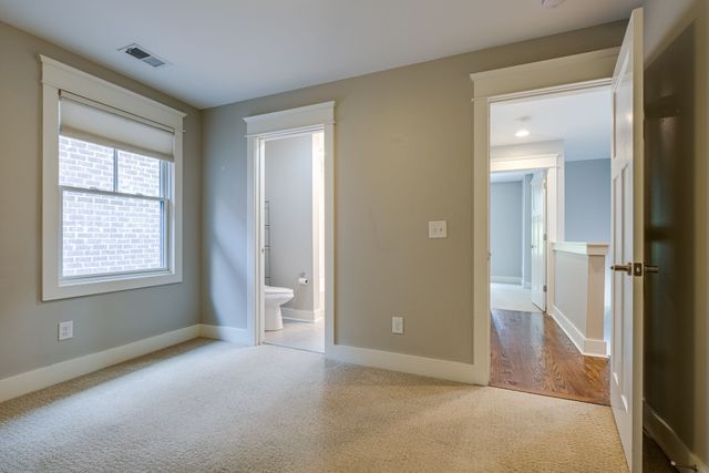 531 Garfield St, Nashville, TN 37208