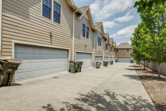 531 Garfield St, Nashville, TN 37208