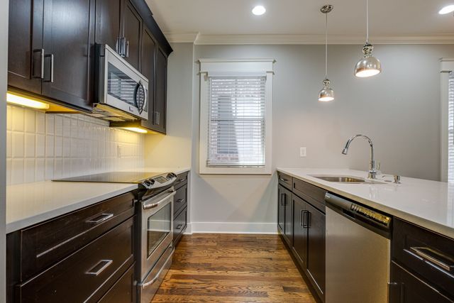 531 Garfield St, Nashville, TN 37208