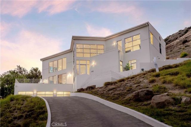 71 Coolwater Road, Bell Canyon, CA 91307