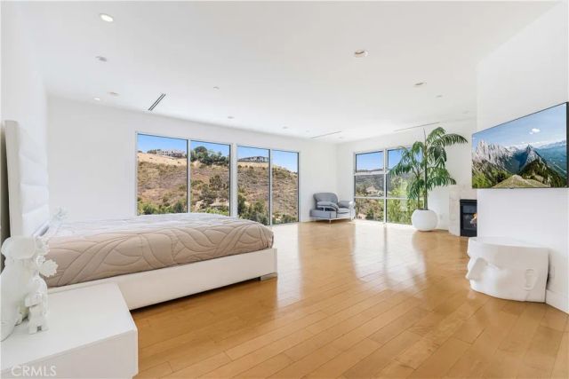 71 Coolwater Road, Bell Canyon, CA 91307