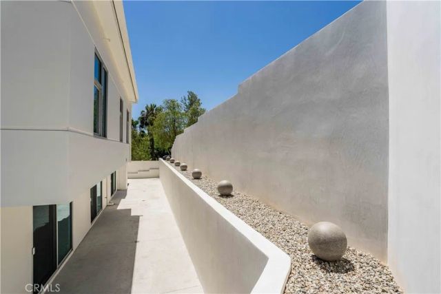71 Coolwater Road, Bell Canyon, CA 91307