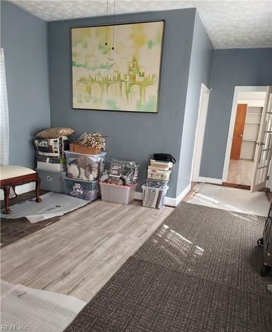 301 Washington ST, Hampton, VA 23669