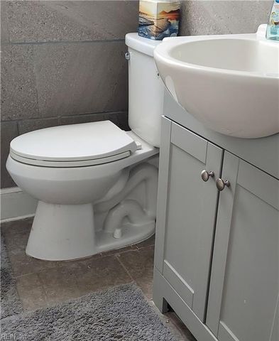 301 Washington ST, Hampton, VA 23669