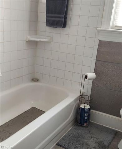 301 Washington ST, Hampton, VA 23669