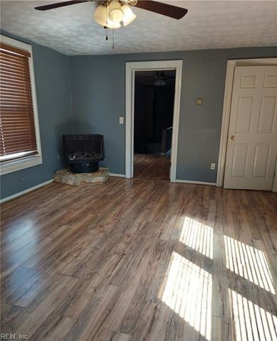 301 Washington ST, Hampton, VA 23669