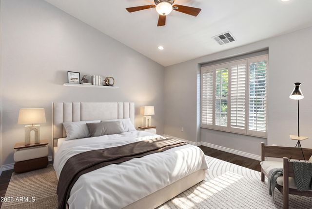 2449 E MONTECITO Avenue, Phoenix, AZ 85016
