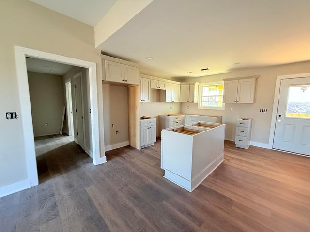 235 Brook Cove, Berea, KY 40403