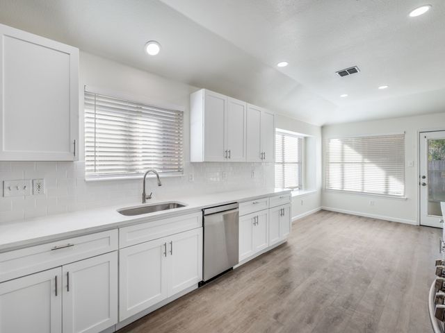 3108 Alcove Lane, Corinth, TX 76210