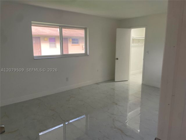 5921 Pierce St 1-8, Hollywood, FL 33021
