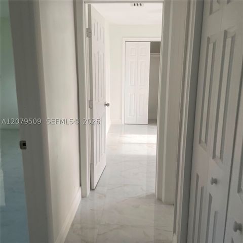 5921 Pierce St 1-8, Hollywood, FL 33021