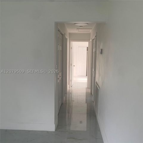 5921 Pierce St 1-8, Hollywood, FL 33021