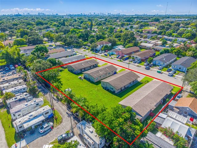 5921 Pierce St 1-8, Hollywood, FL 33021