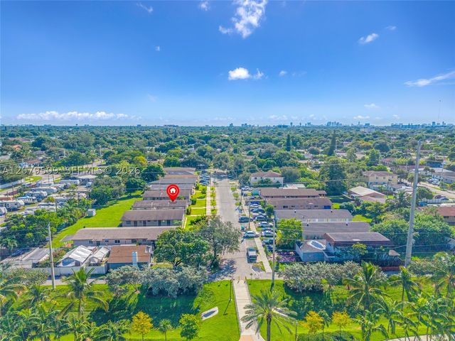 5921 Pierce St 1-8, Hollywood, FL 33021