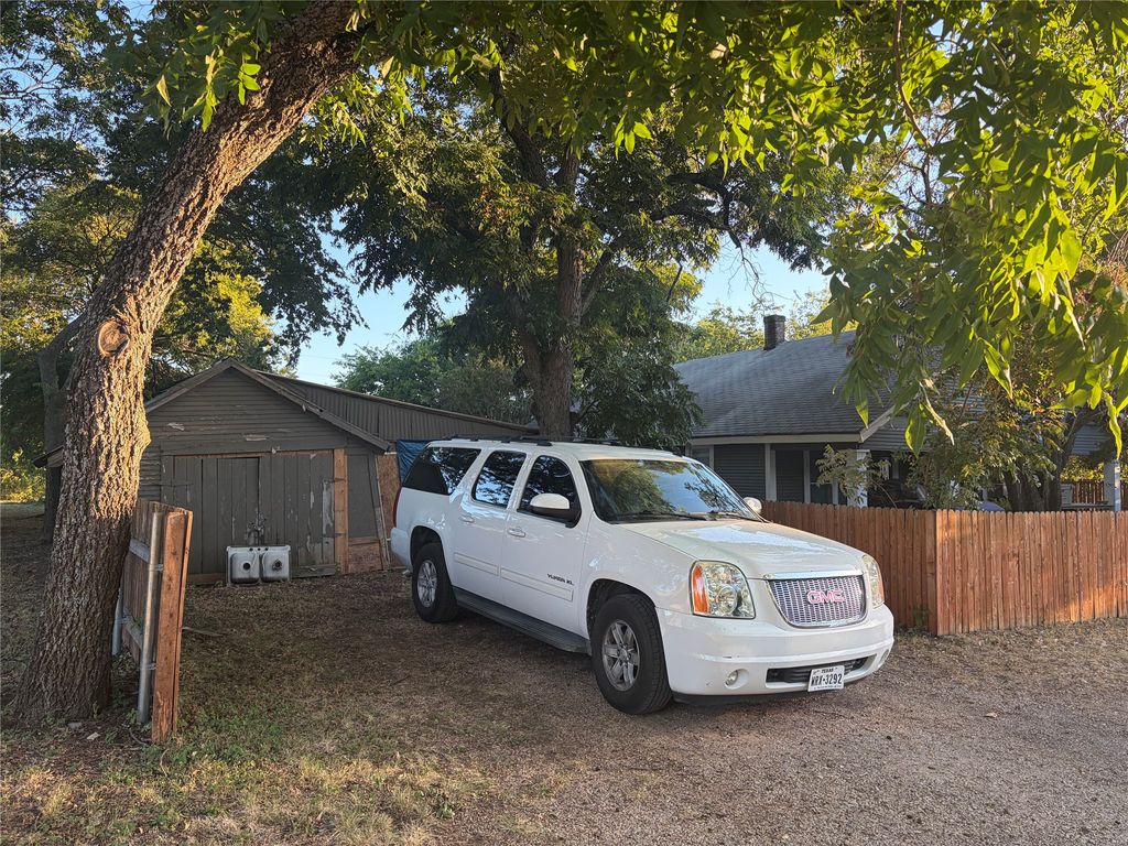 112 E Indiana Avenue, Midlothian, TX 76065 — photo 5