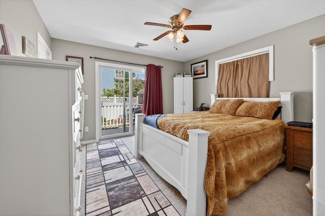 8 Alsop St, Fall River, MA 02723