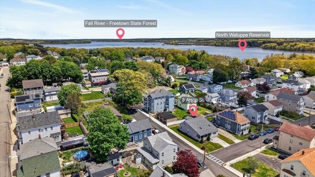 8 Alsop St, Fall River, MA 02723