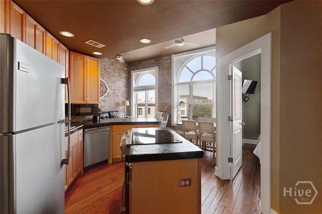 110 Barnard Street 311, Savannah, GA 31401