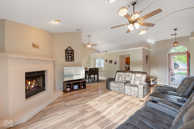 1980 Crystal Bay East Drive, Plainfield, IN 46168