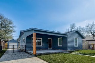 2043 Alta Vista Street, Houston, TX 77023