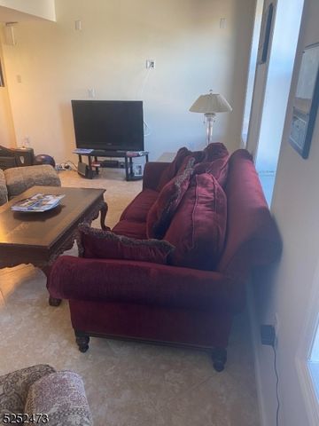 14 Jaques St 24, Elizabeth City, NJ 07201