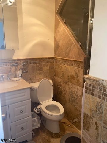 14 Jaques St 24, Elizabeth City, NJ 07201