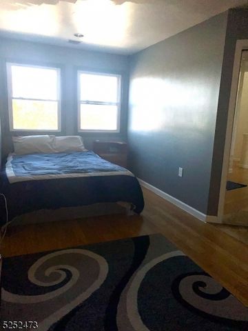 14 Jaques St 24, Elizabeth City, NJ 07201