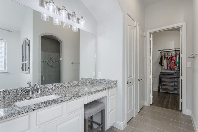 7900 Lewisville Lane, Mckinney, TX 75071