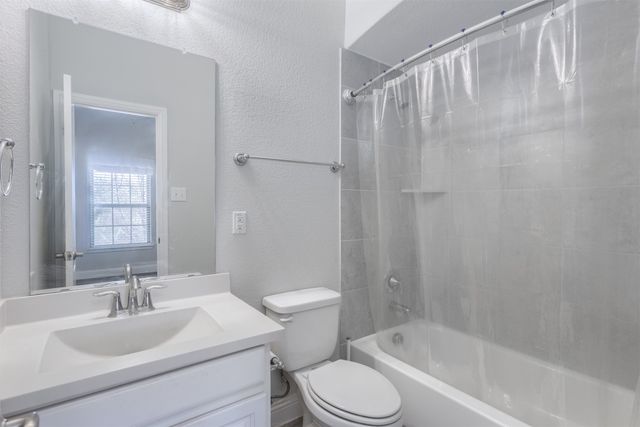 7900 Lewisville Lane, Mckinney, TX 75071