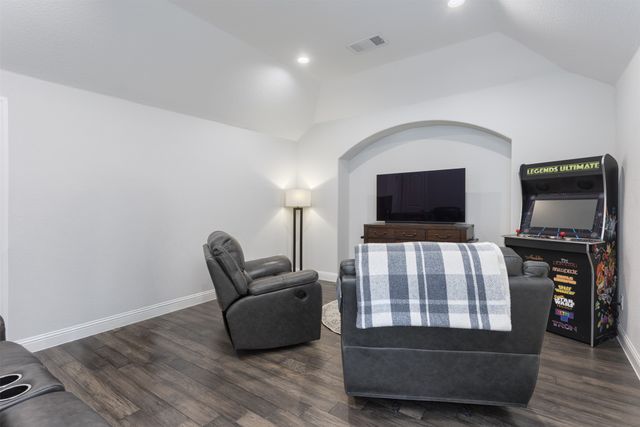 7900 Lewisville Lane, Mckinney, TX 75071