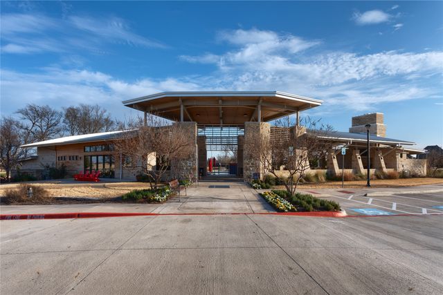 7900 Lewisville Lane, Mckinney, TX 75071