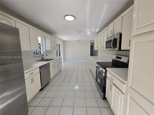 13035 SW 263rd Ter, Homestead, FL 33032