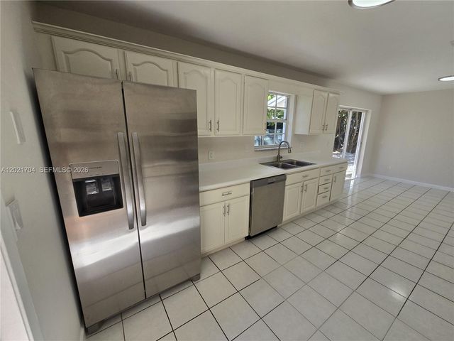 13035 SW 263rd Ter, Homestead, FL 33032