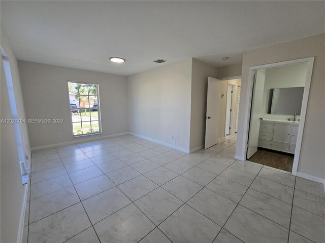 13035 SW 263rd Ter, Homestead, FL 33032