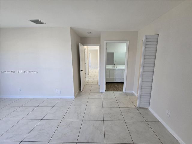 13035 SW 263rd Ter, Homestead, FL 33032