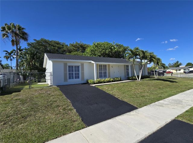13035 SW 263rd Ter, Homestead, FL 33032