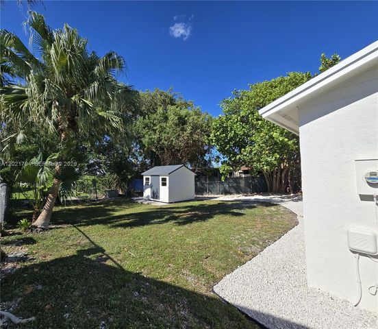 13035 SW 263rd Ter, Homestead, FL 33032
