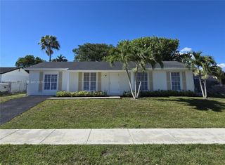 13035 SW 263rd Ter, Homestead, FL 33032
