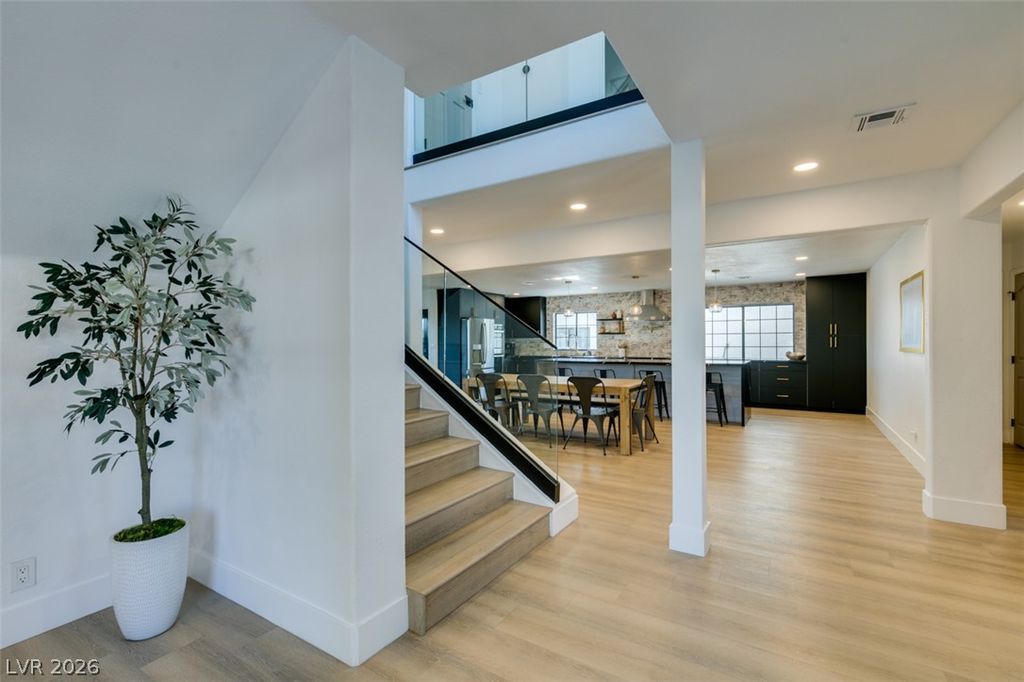 1860 Ski Slope Circle, Las Vegas, NV 89117 — photo 4