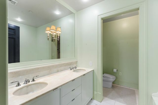 20 Beacon Street 4, Boston, MA 02108