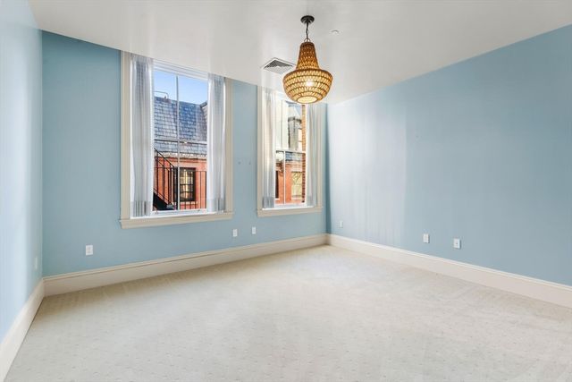 20 Beacon Street 4, Boston, MA 02108